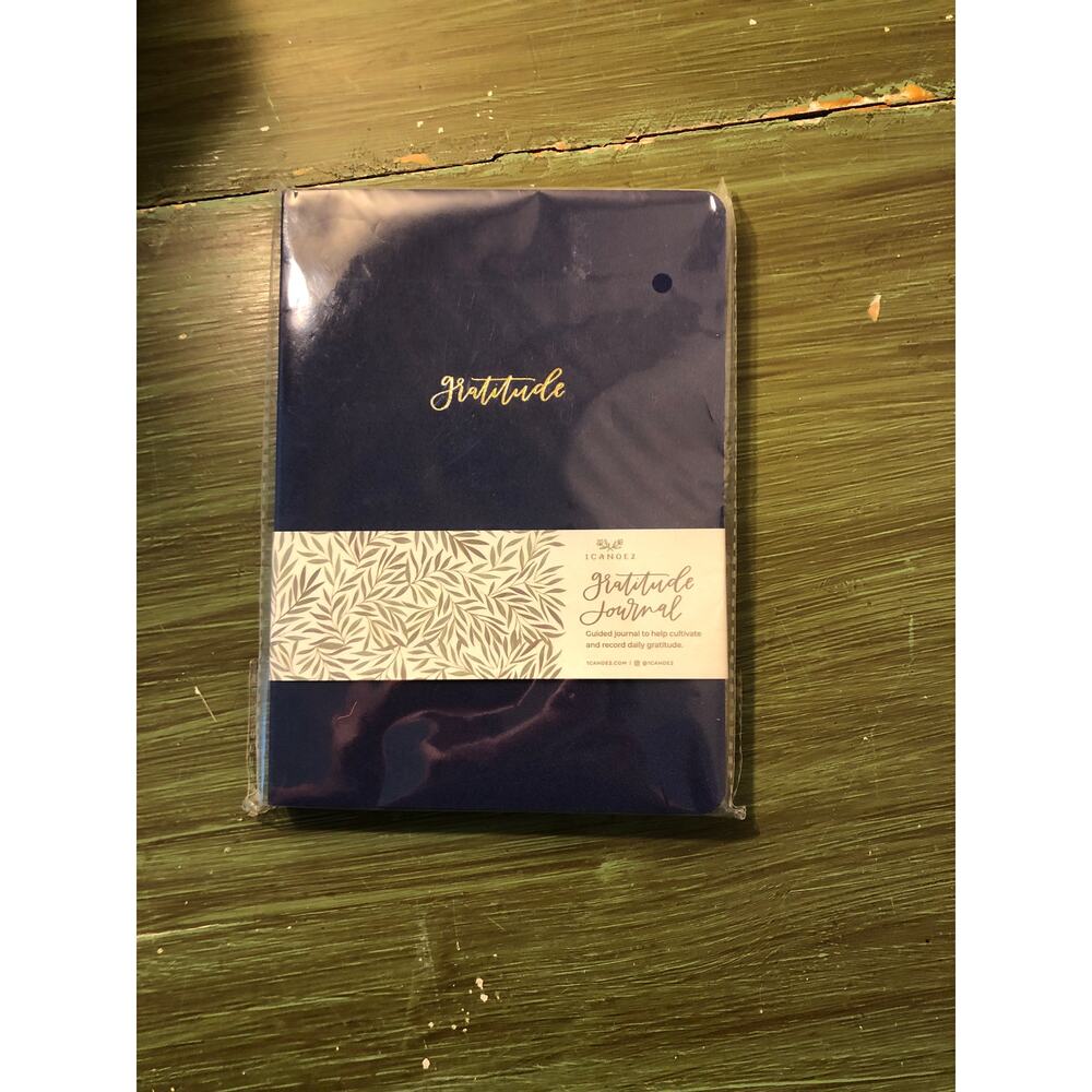 1Canoe2 NWT Gratitude Journal 136 pages 5.25"x7.25" Blue